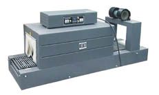 Shrink wrapping machine