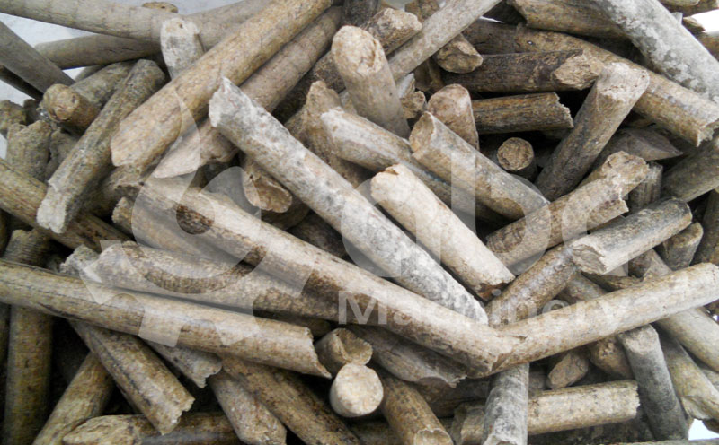 22mm rice husk briquettes produced by punching biomass pressing machine